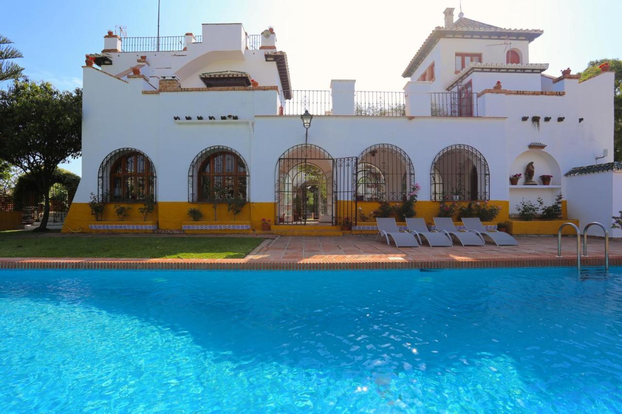 Villa Clavero Three Premium Apt Malaga Exterior photo